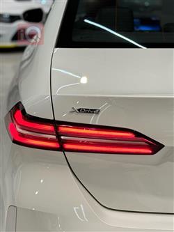 بي ام دبليو الفئة 5